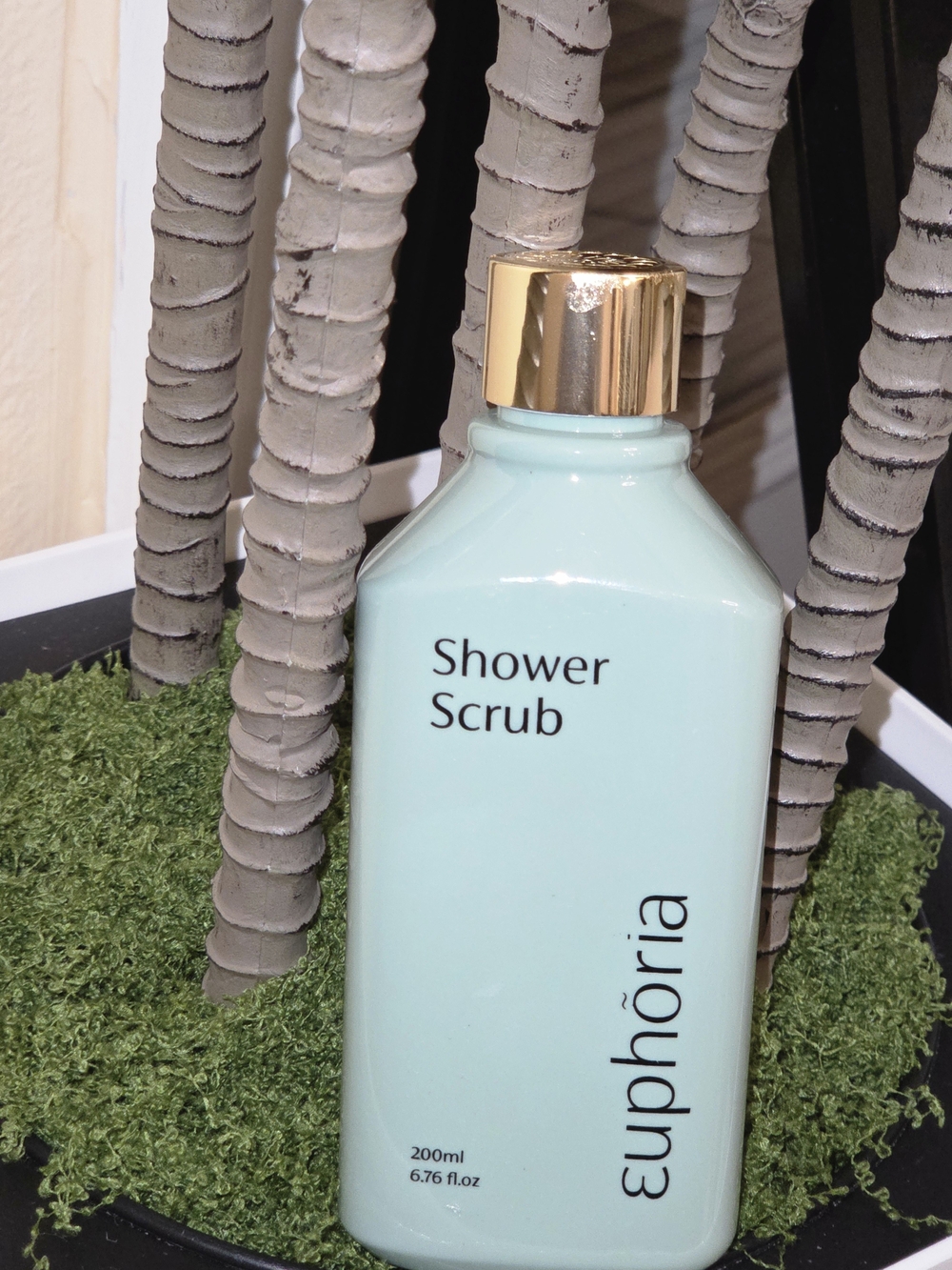 Euphoria Pure Bliss Shower Scrub – Nectar Honey